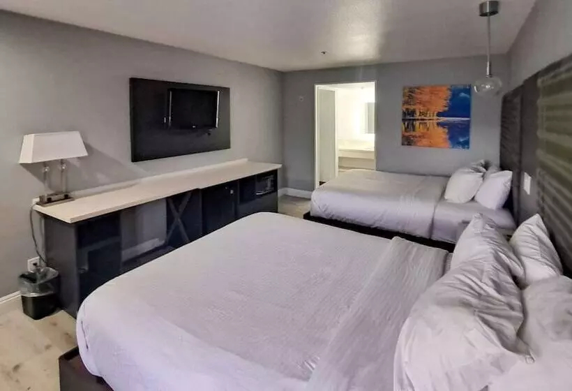 ホテル Clarion Pointe El Cajon San Diego East