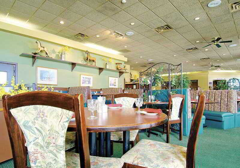 Coast Kamloops Hotel & Conference Centre