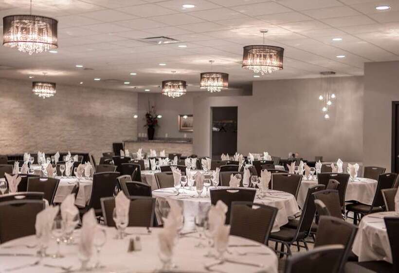 Coast Kamloops Hotel & Conference Centre