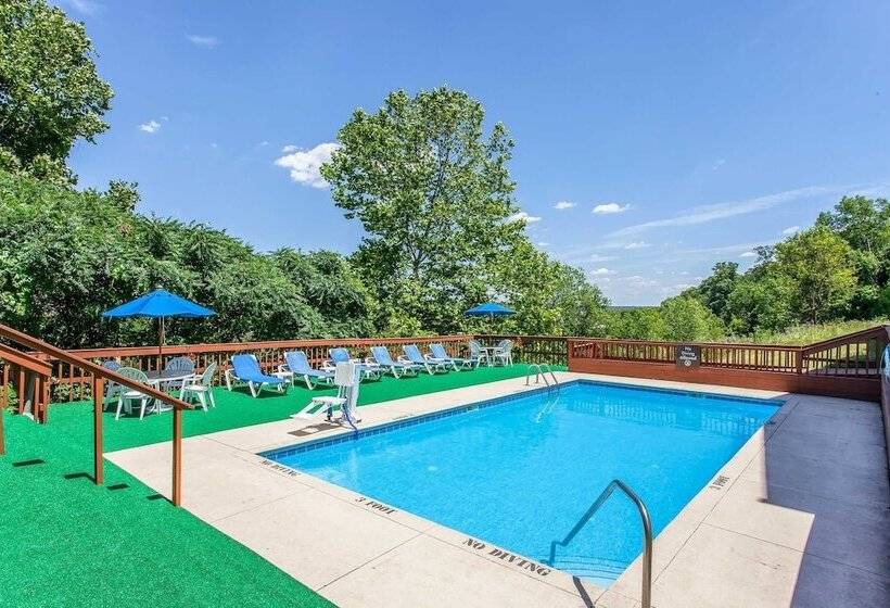 בית מלון כפרי Comfort Inn