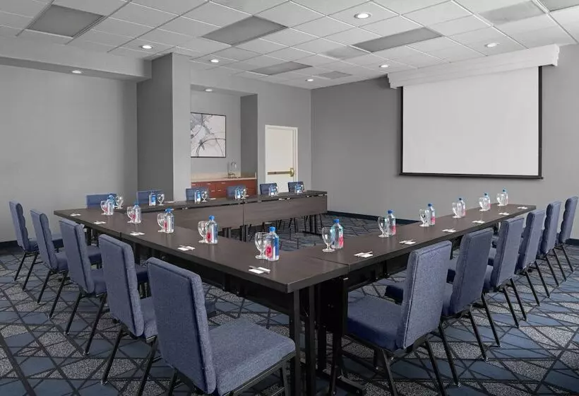 فندق Courtyard By Marriott Cypress Anaheim / Orange County