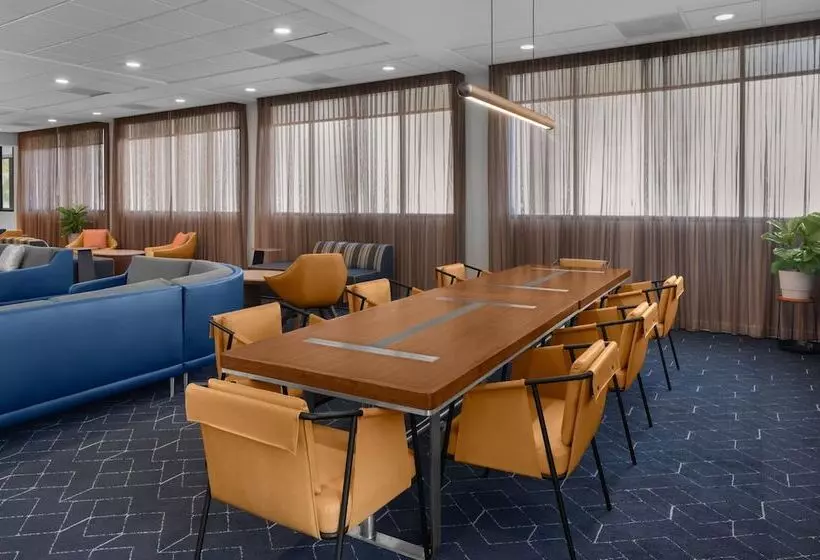 فندق Courtyard By Marriott Cypress Anaheim / Orange County