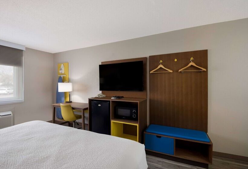 فندق Days Inn By Wyndham Ankeny  Des Moines