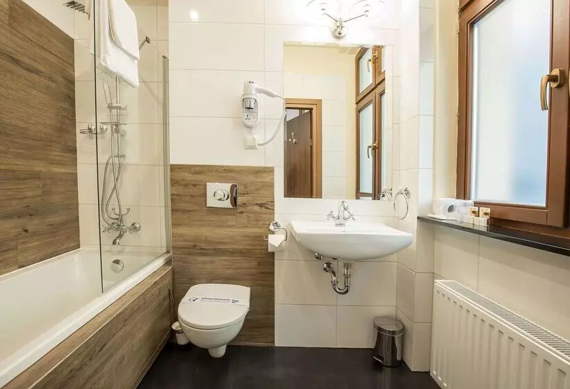 فندق Diament Plaza Gliwice