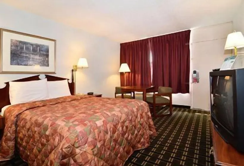 Otel Econo Lodge