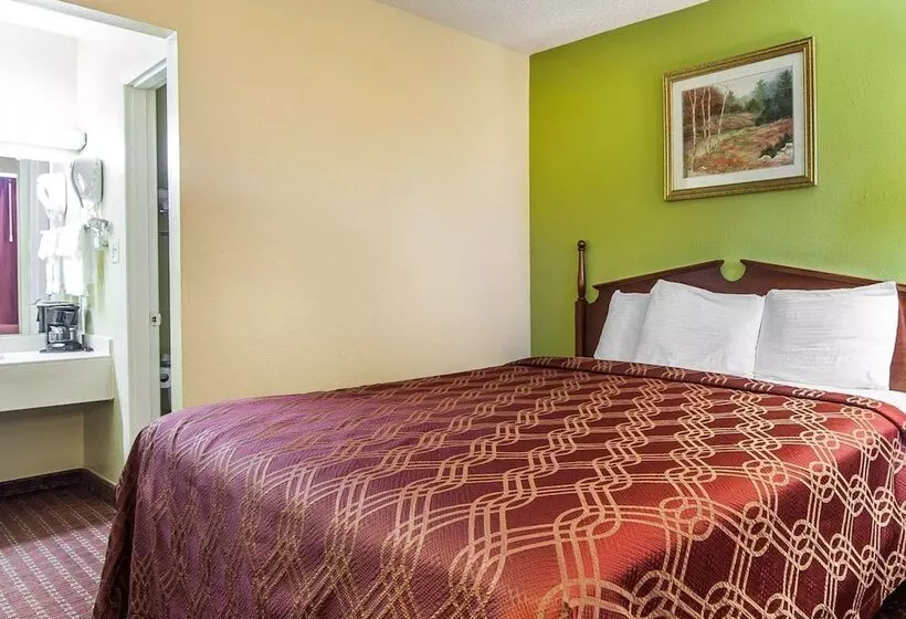 Otel Econo Lodge