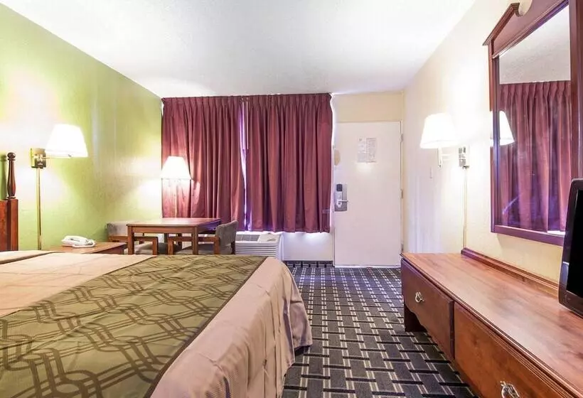 Otel Econo Lodge