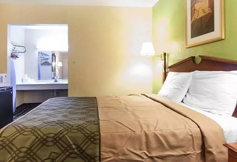 Otel Econo Lodge