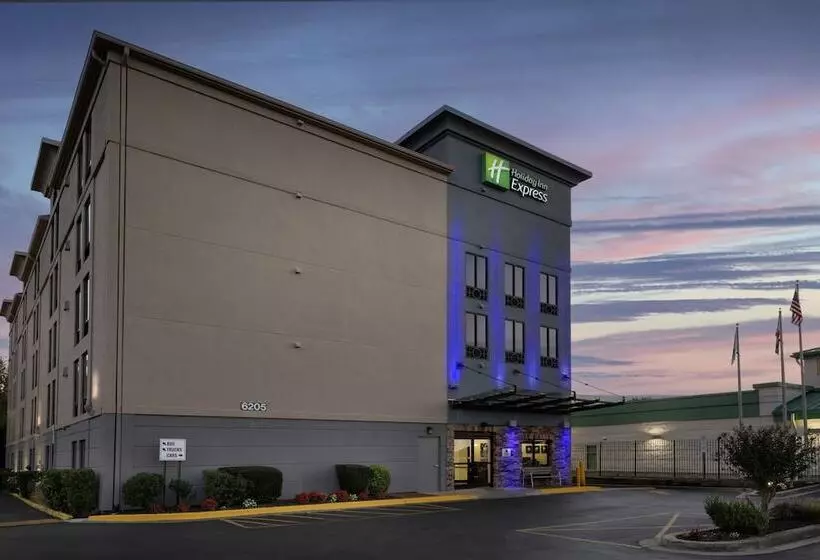 Отель Holiday Inn Express Washington Dc Bw Parkway, An Ihg