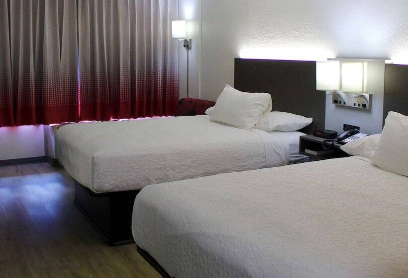 فندق Ramada By Wyndham Harrisonburg