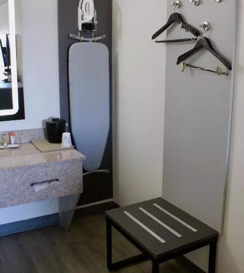 Szálloda Ramada By Wyndham Harrisonburg