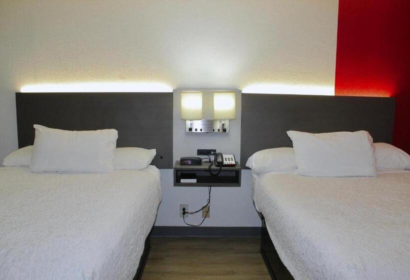 فندق Ramada By Wyndham Harrisonburg