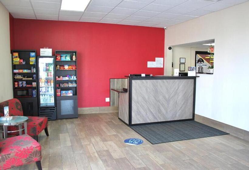 فندق Ramada By Wyndham Harrisonburg