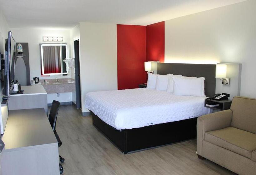 فندق Ramada By Wyndham Harrisonburg