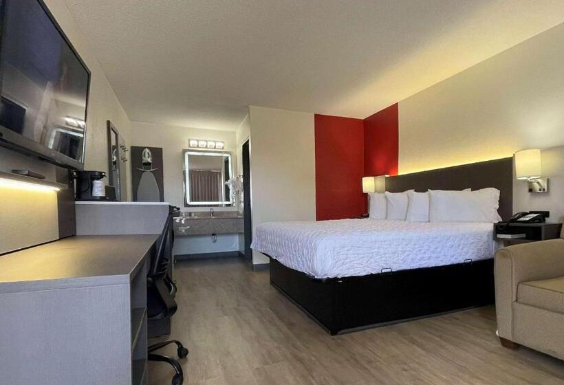 فندق Ramada By Wyndham Harrisonburg