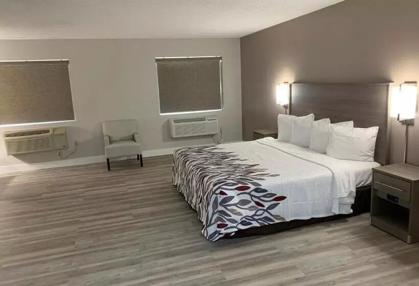 Отель Red Roof Inn & Suites Vineland Buena