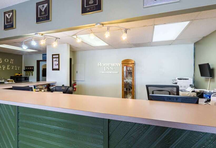 فندق Super 8 By Wyndham Grand Island