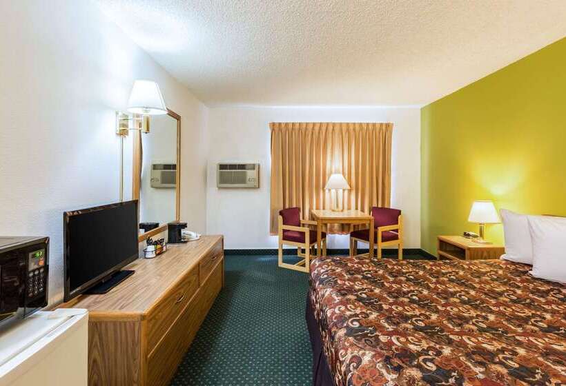 فندق Super 8 By Wyndham Grand Island