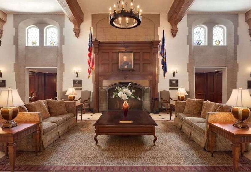 בית מלון כפרי Thayer