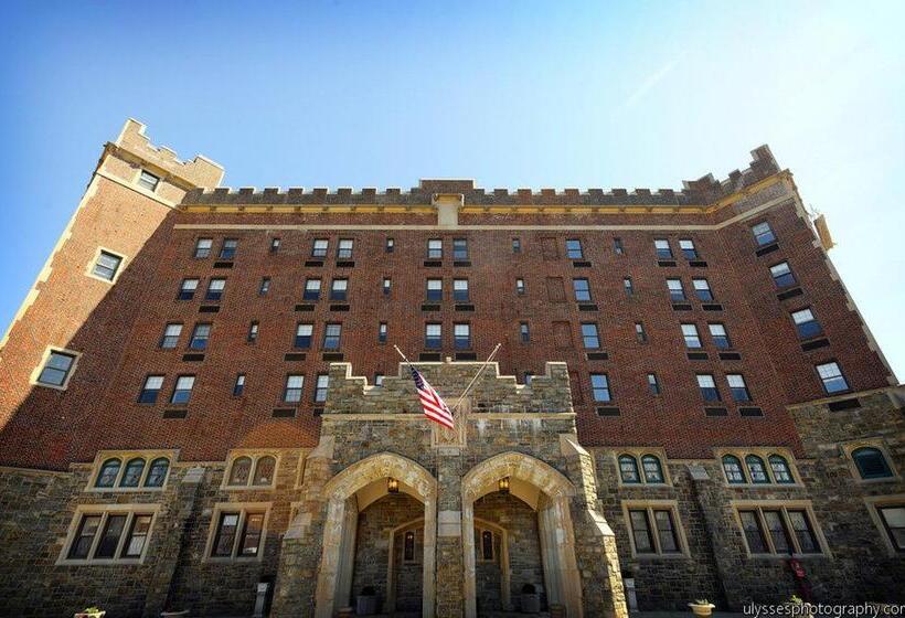 בית מלון כפרי Thayer