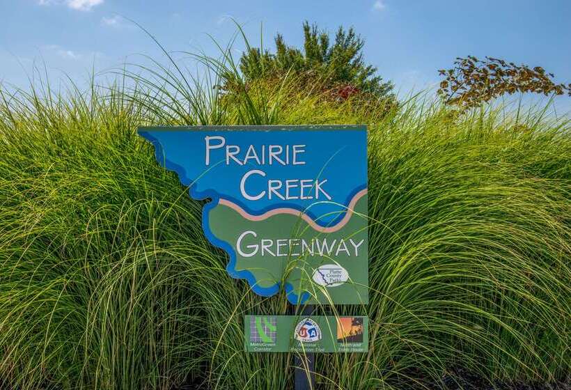 فندق Travelodge By Wyndham Airport Platte City