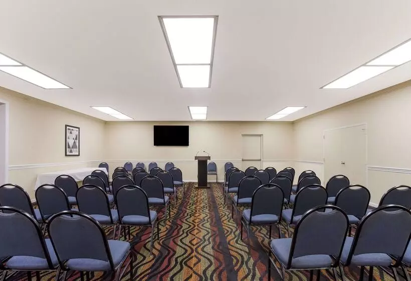 Surestay Plus Hotel By Best Western Greenwood