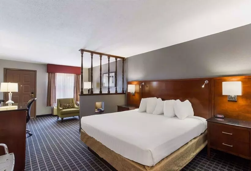 Surestay Plus Hotel By Best Western Greenwood