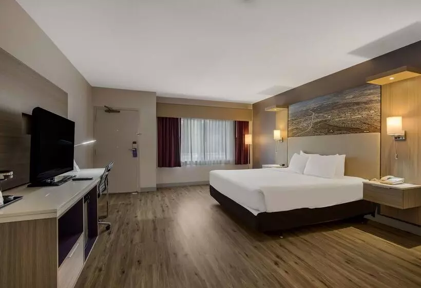 Best Western Diamond Bar Hotel & Suites