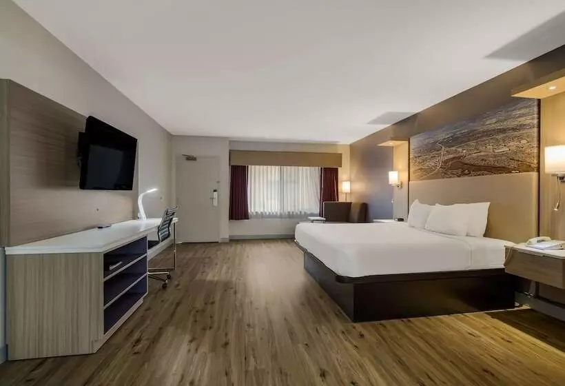 Best Western Diamond Bar Hotel & Suites