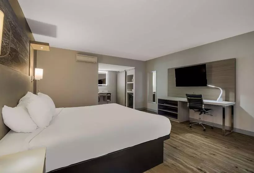 Best Western Diamond Bar Hotel & Suites