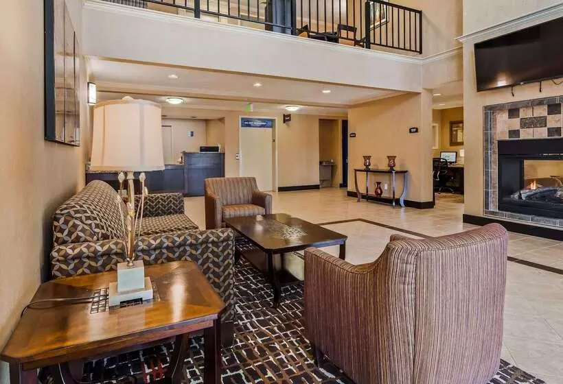 هتل Best Western Plus Grand Manor Inn