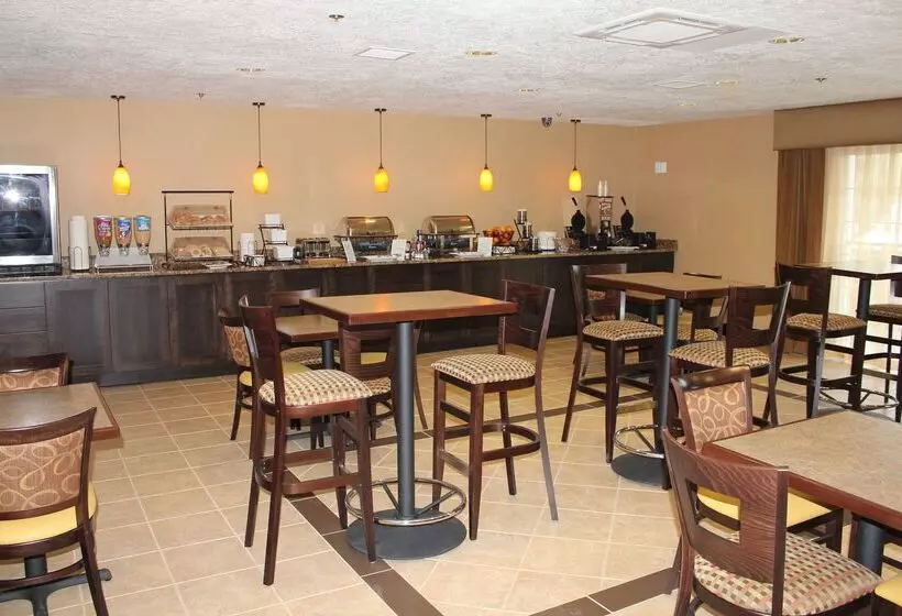 هتل Best Western Plus Grand Manor Inn