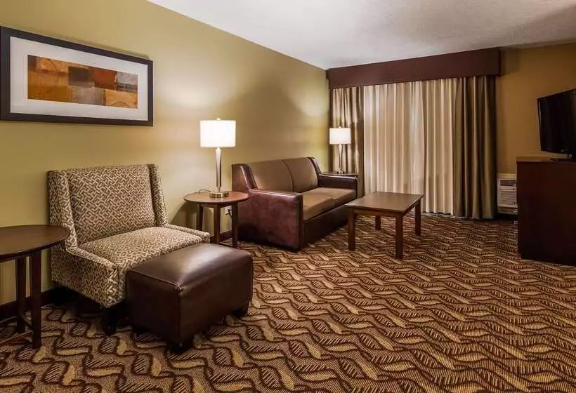 هتل Best Western Plus Grand Manor Inn