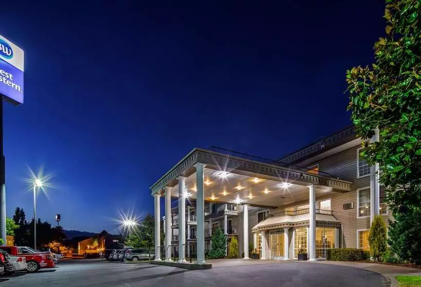 هتل Best Western Plus Grand Manor Inn