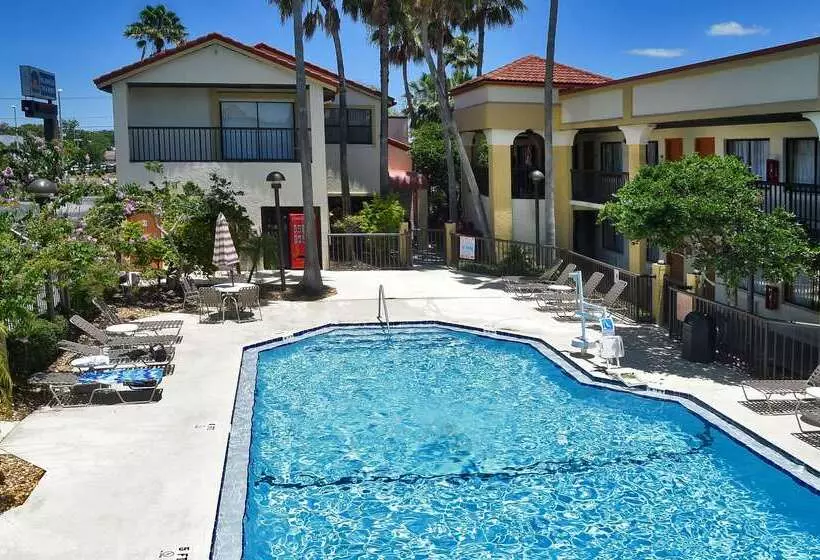 ホテル Baymont By Wyndham Orlando East