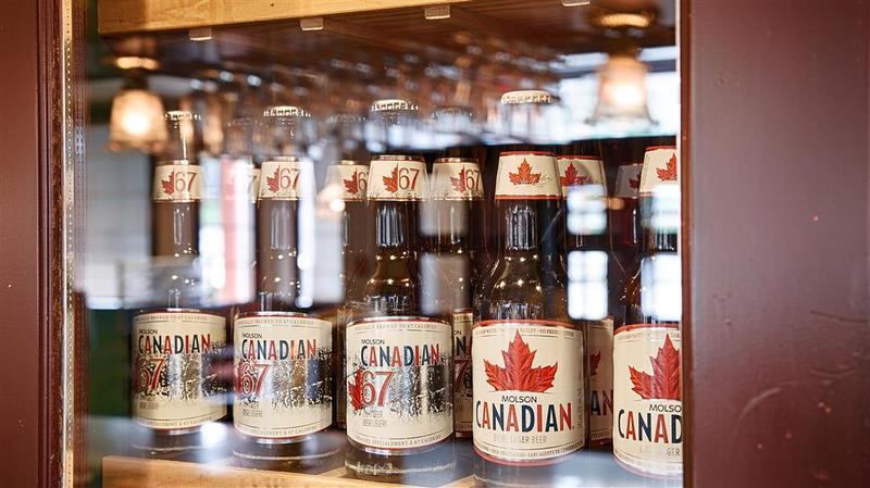 هتل Tower Inn & Suites