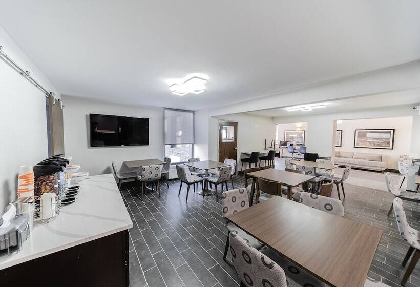 호텔 Comfort Inn & Suites Wyomissing Reading