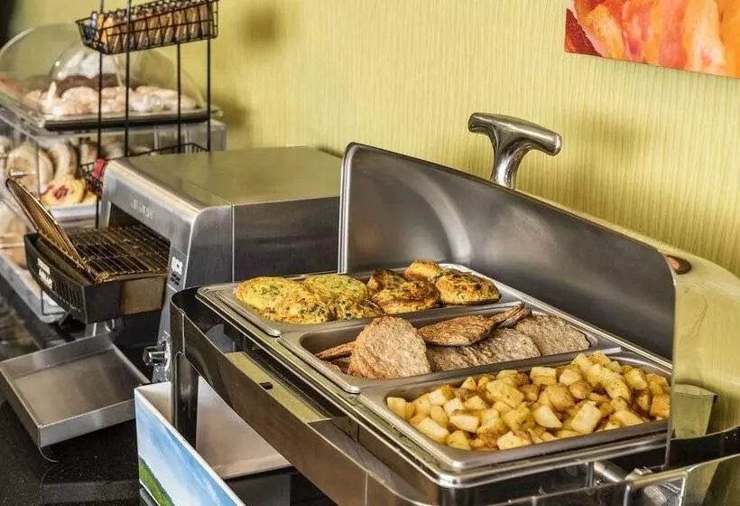 Отель Comfort Inn