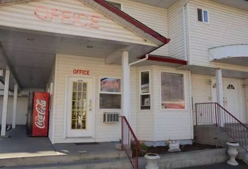 هتل Country View Motor Inn