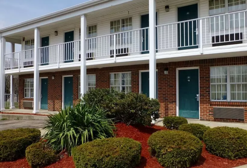 ホテル Deerfield Inn