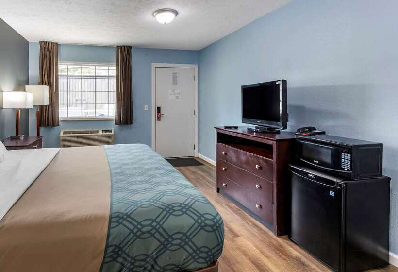 هتل Econo Lodge Inn & Suites South