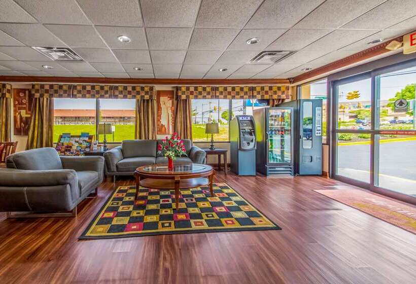 فندق Econo Lodge