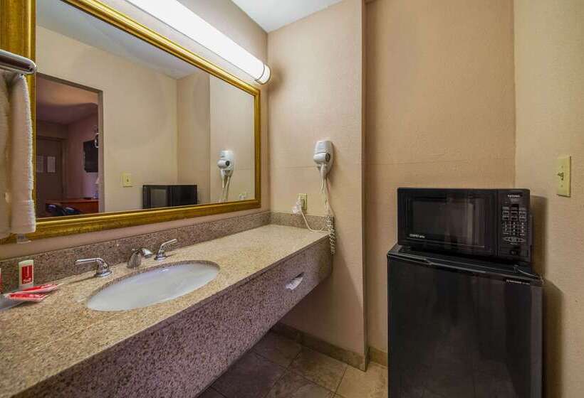 فندق Econo Lodge