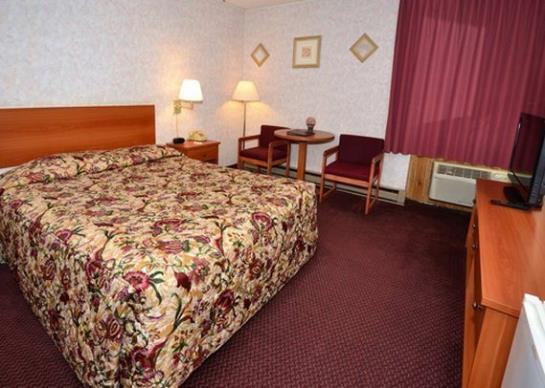 فندق Econo Lodge 1000 Islands