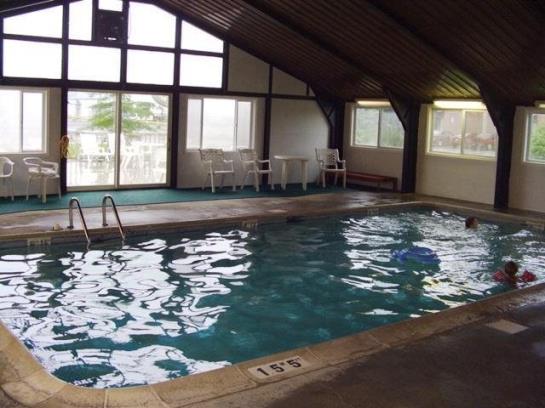 فندق Econo Lodge 1000 Islands