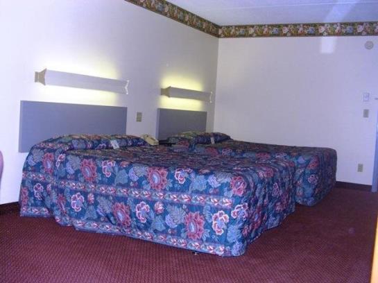 فندق Econo Lodge 1000 Islands