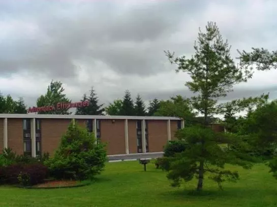 هتل Econo Lodge 1000 Islands