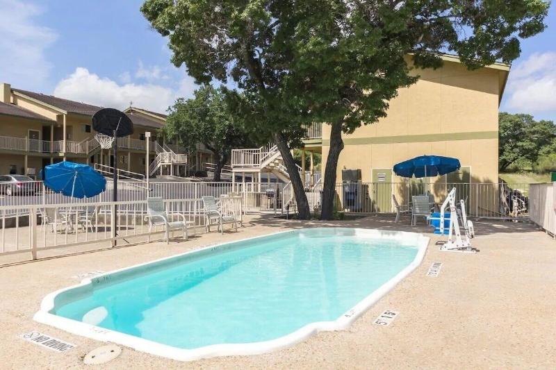 酒店 Hillview Inn At Six Flags Fiesta