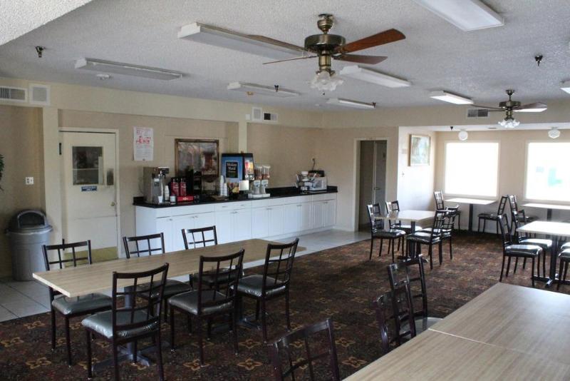 酒店 Hillview Inn At Six Flags Fiesta