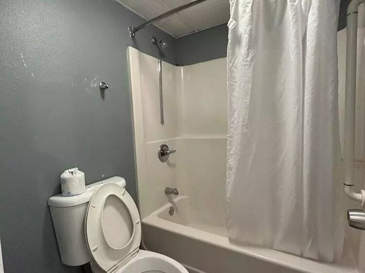 בית מלון כפרי Hillview Inn At Six Flags Fiesta